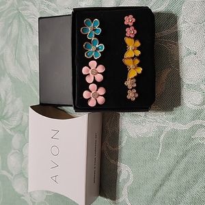 Avon small/tiny earings
